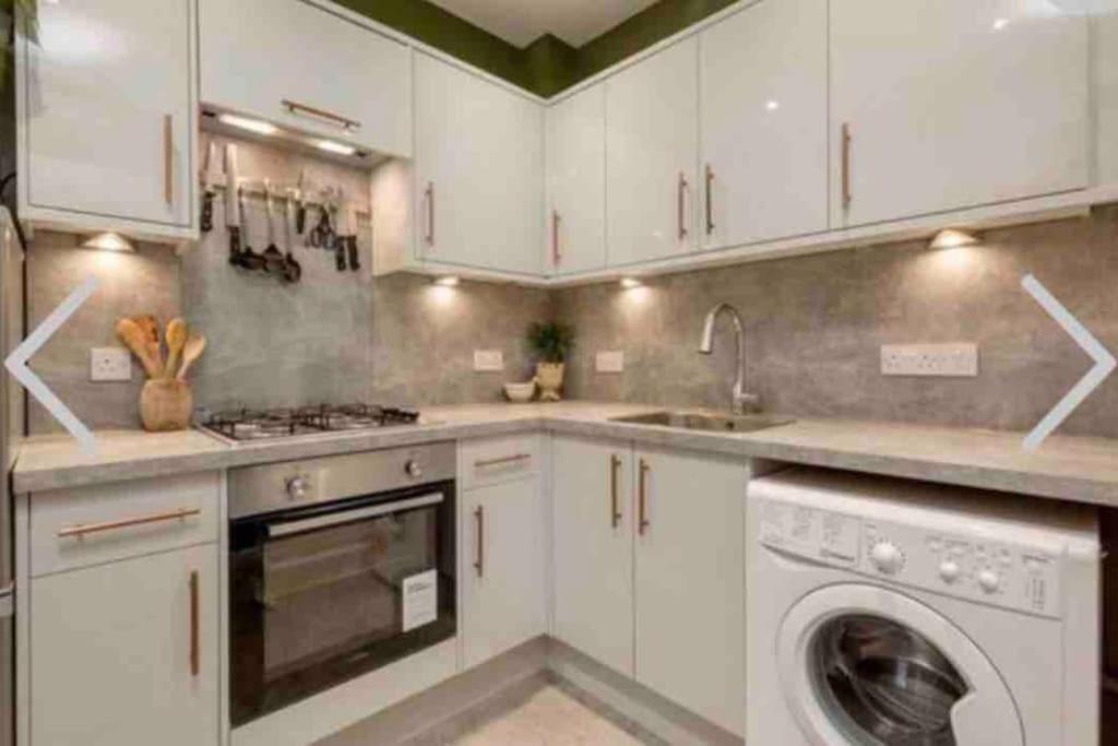 Cosy 2 Bedroom Flat In Edinburgh Luaran gambar