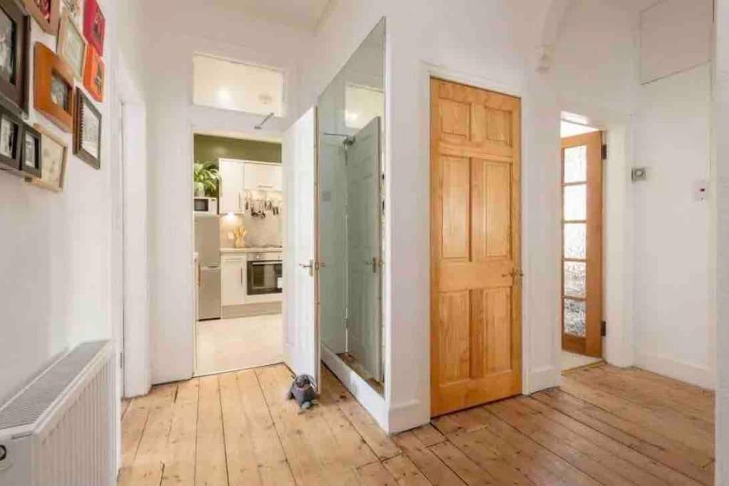 Cosy 2 Bedroom Flat In Edinburgh Luaran gambar