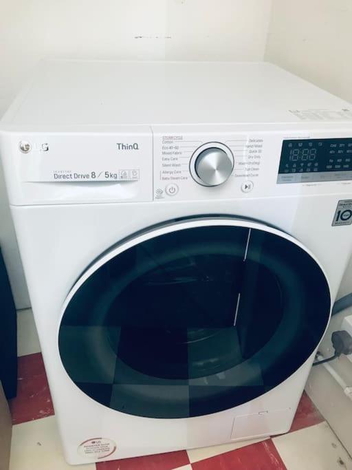 Cosy 2 Bedroom Flat In Edinburgh Luaran gambar